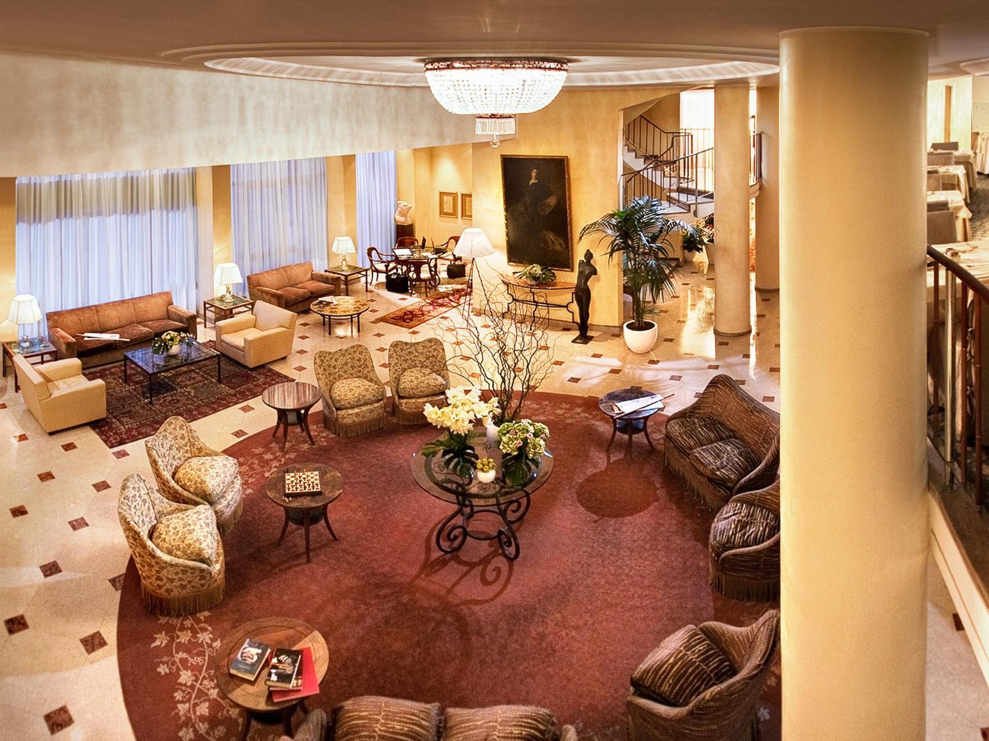 Hotel Cavour, Milan